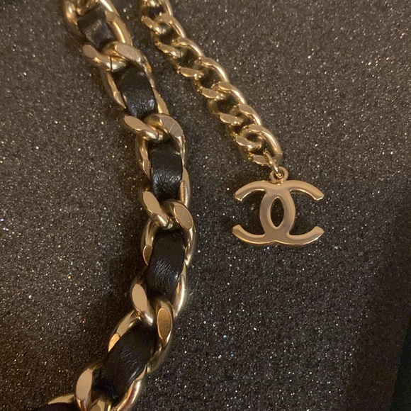 Chanel 23p choker. - Picture 3 of 4